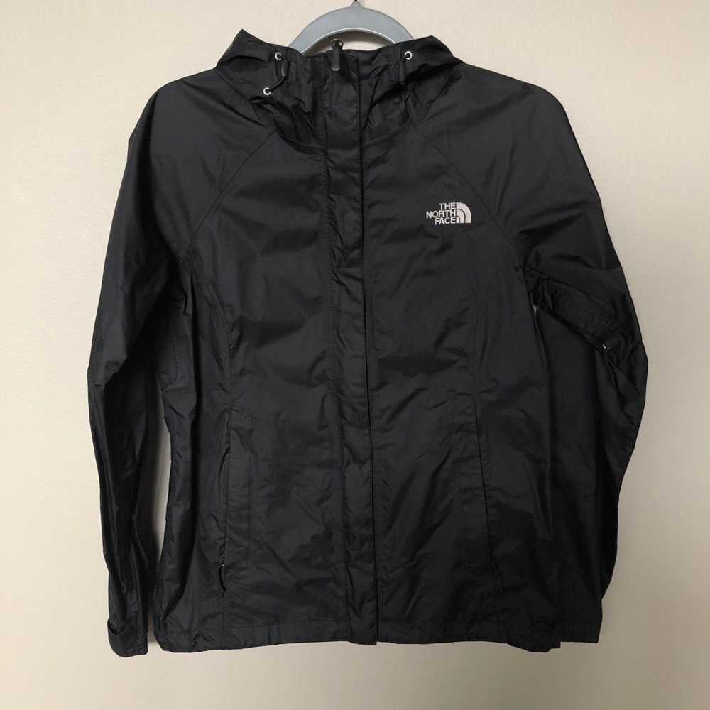 The North Face HyVent 2.5L Jacket